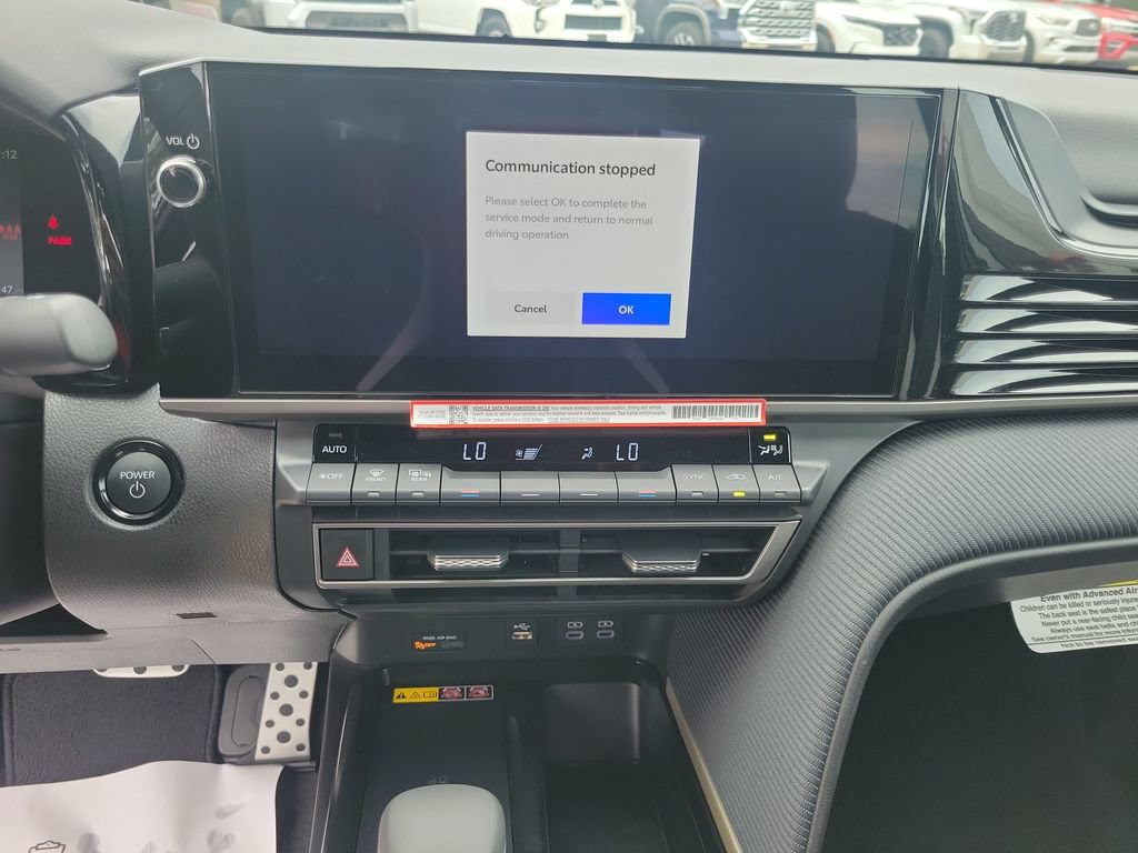 Used 2026 Toyota Camry SE w/ Multimedia Upgrade Package FWD image 29