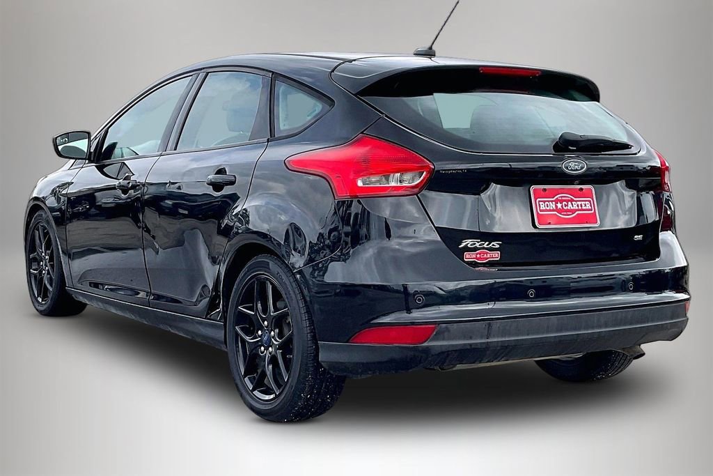Used 2016 Ford Focus SE w/ Equipment Group 201A image 4