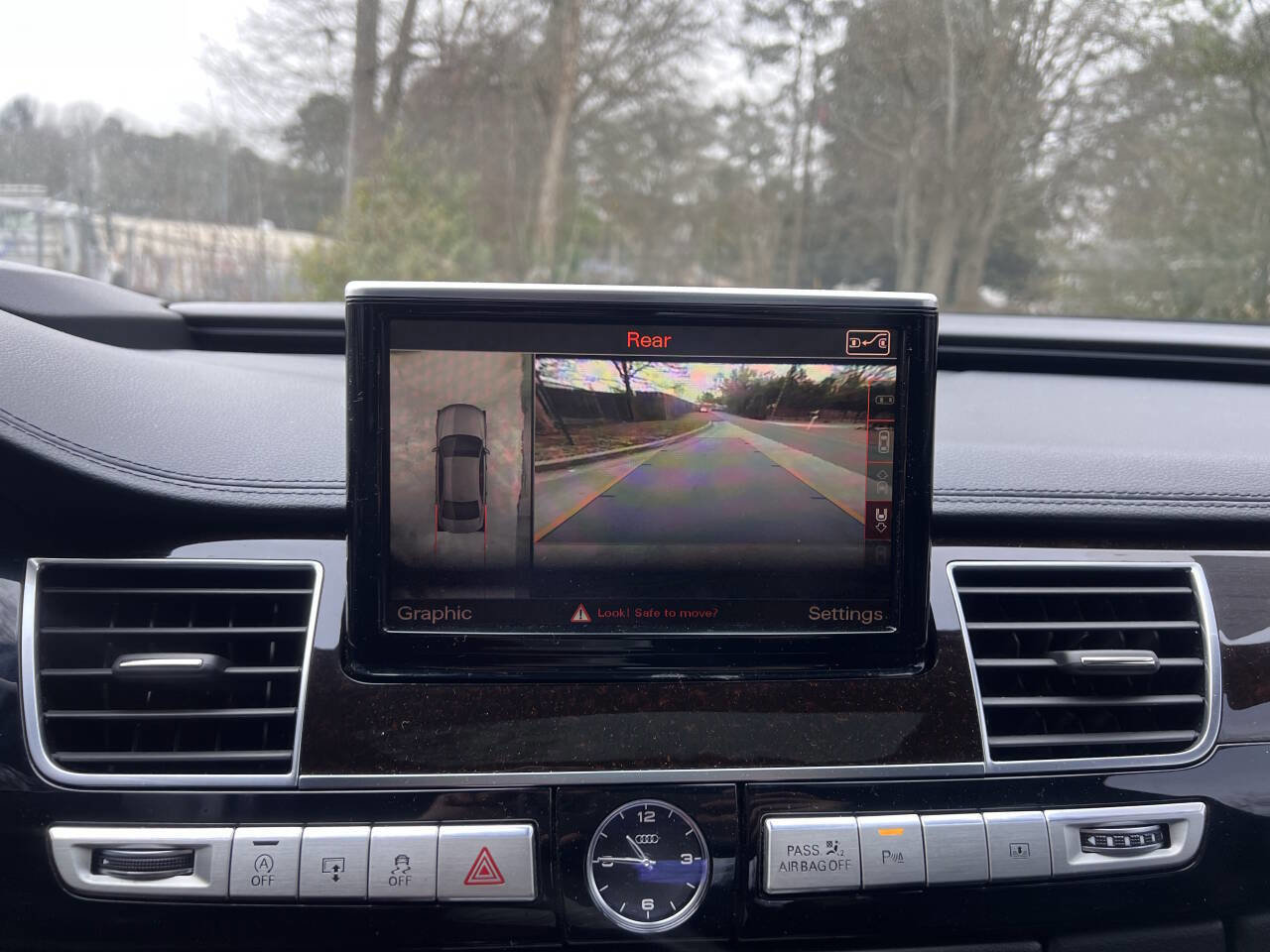 Used 2017 Audi A8 L 4.0T w/ Driver Assistance Package image 20