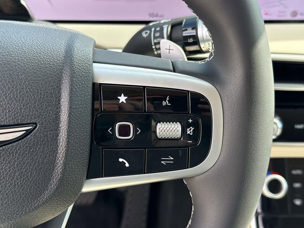 New 2026 Genesis GV70 2.5T image 25