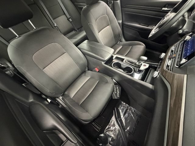 Used 2024 Nissan Altima 2.5 SV FWD image 23