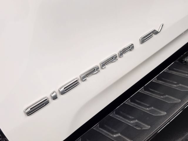Used 2025 GMC Sierra EV Denali AWD/4WD image 13