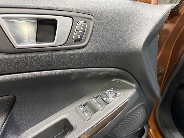 Used 2019 Ford EcoSport SE image 18