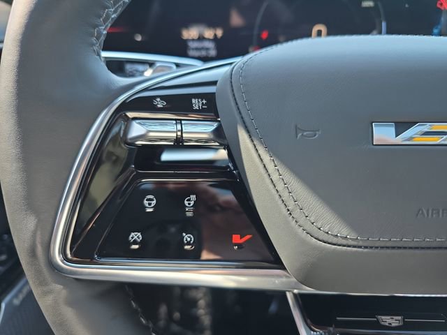 Used 2026 Cadillac Lyriq V image 20