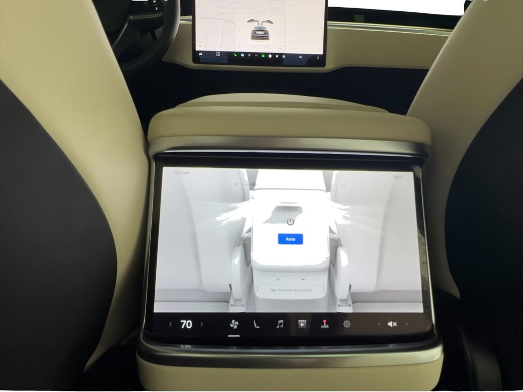 Used 2025 Tesla Model X AWD/4WD image 42