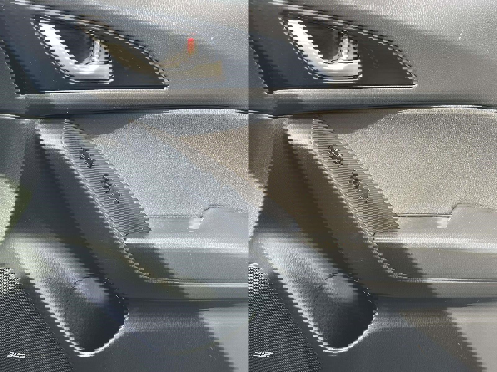 Used 2014 MAZDA MAZDA3 i Touring w/ Technology Package image 12