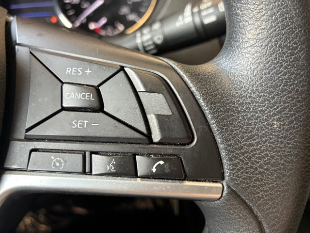 Used 2022 Nissan Rogue Sport S FWD image 22