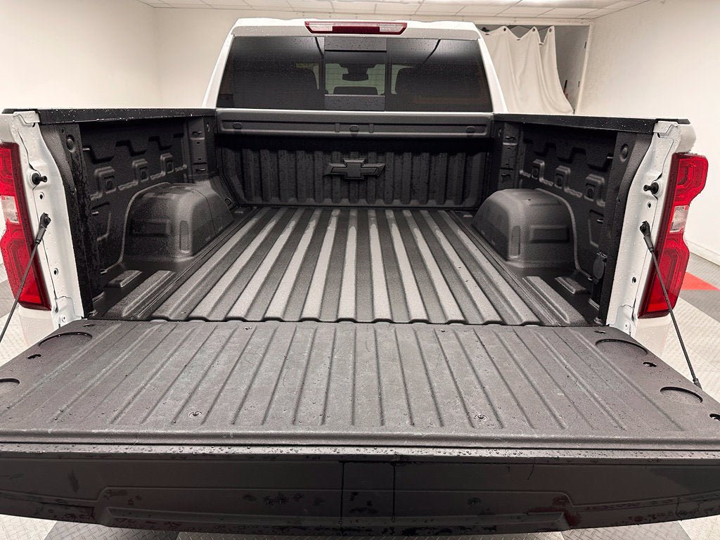 Used 2024 Chevrolet Silverado 1500 RST w/ RST All Star Premium Package AWD/4WD image 23