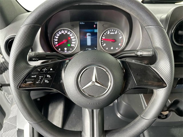 Used 2025 Mercedes-Benz Sprinter 2500 image 18