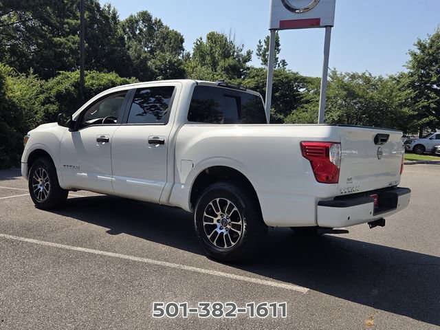 Used 2024 Nissan Titan SV w/ Accessory Utility Package AWD/4WD image 3