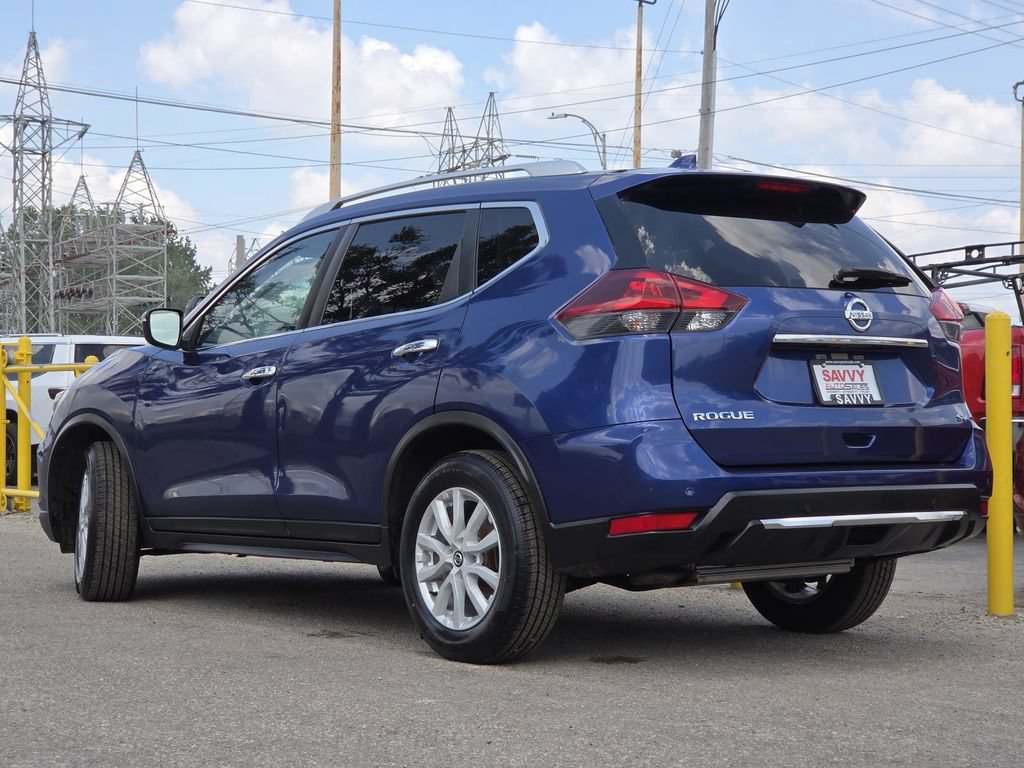 Used 2020 Nissan Rogue SV FWD image 11