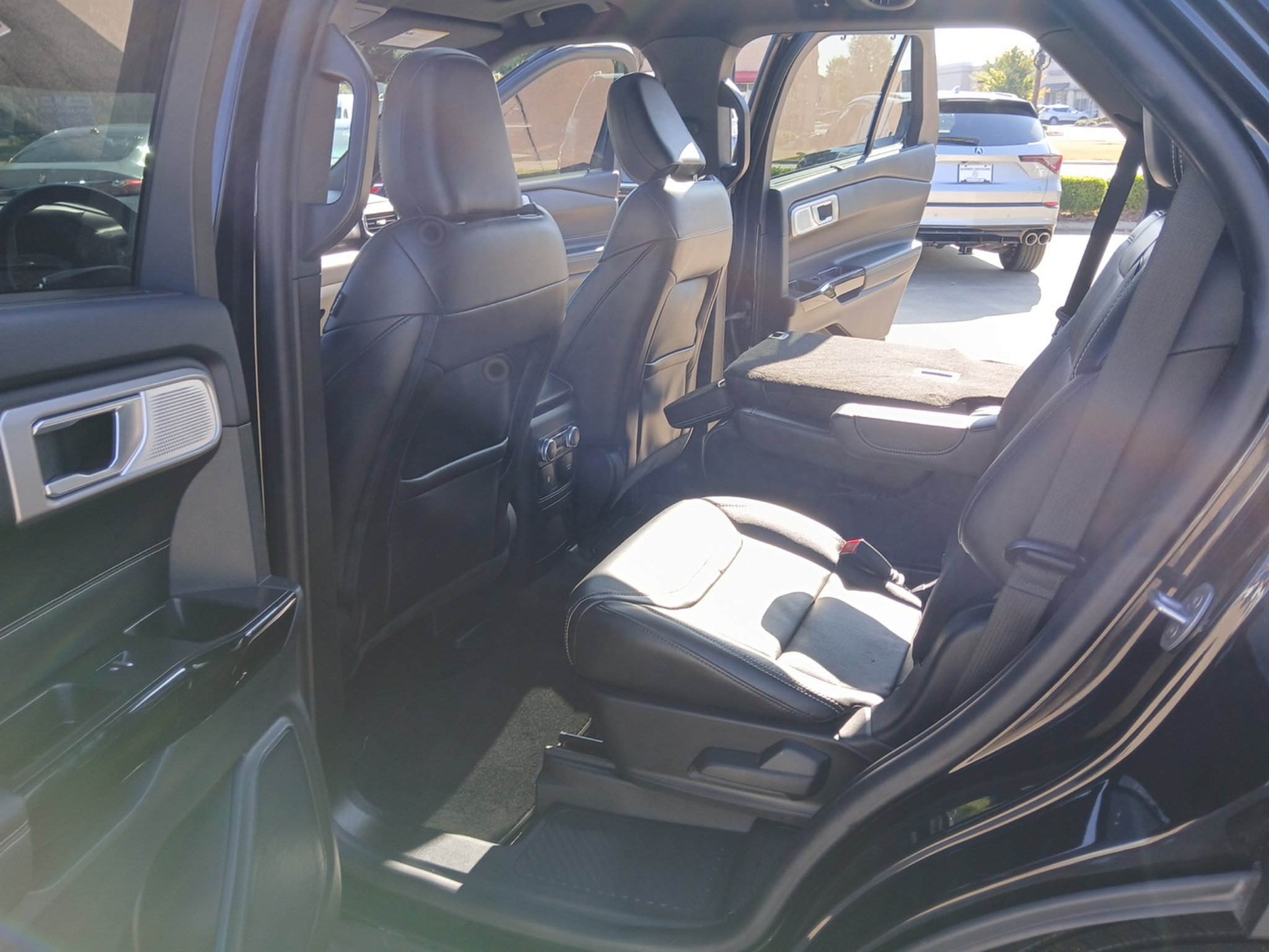 Used 2023 Ford Explorer ST w/ Equipment Group 401A AWD/4WD image 20