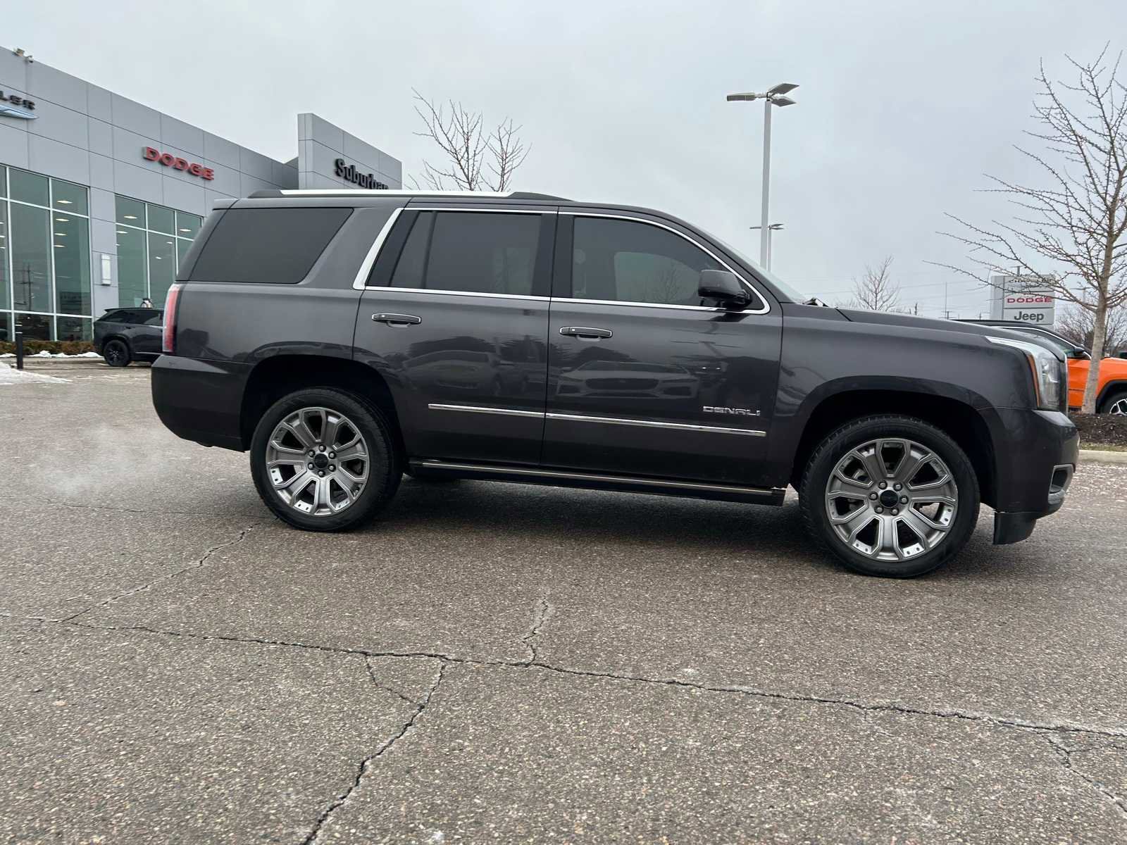 Used 2018 GMC Yukon Denali w/ Open Road Package image 10