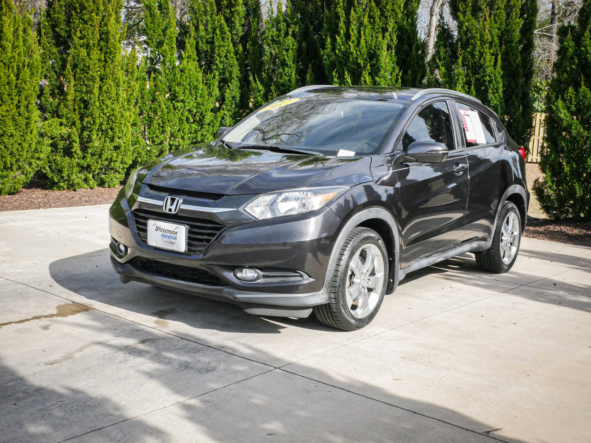 Used 2017 Honda HR-V EX-L image 5