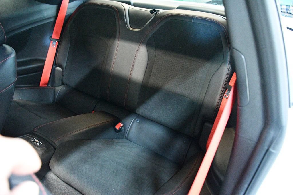 Used 2018 Chevrolet Camaro ZL1 RWD image 32