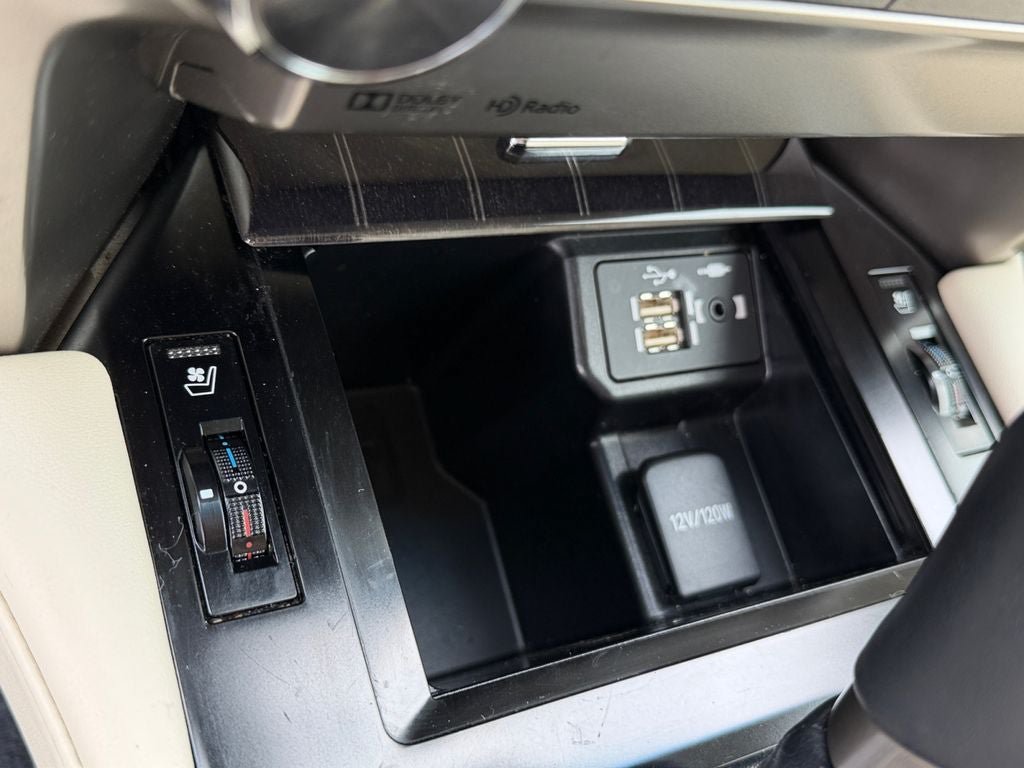Used 2020 Lexus GX 460 Premium w/ Premium Package AWD/4WD image 38