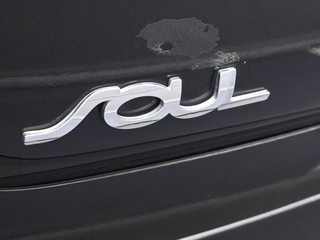 Used 2016 Kia Soul w/ Convenience Package image 12