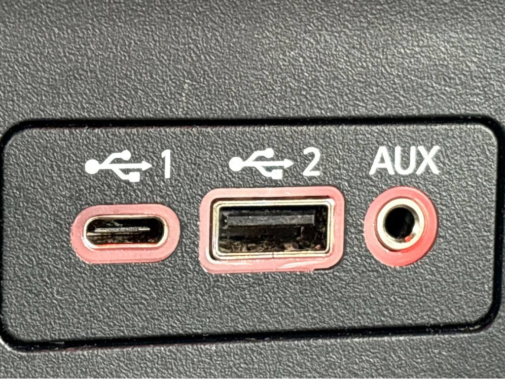 Used 2024 Nissan Sentra SV FWD image 26