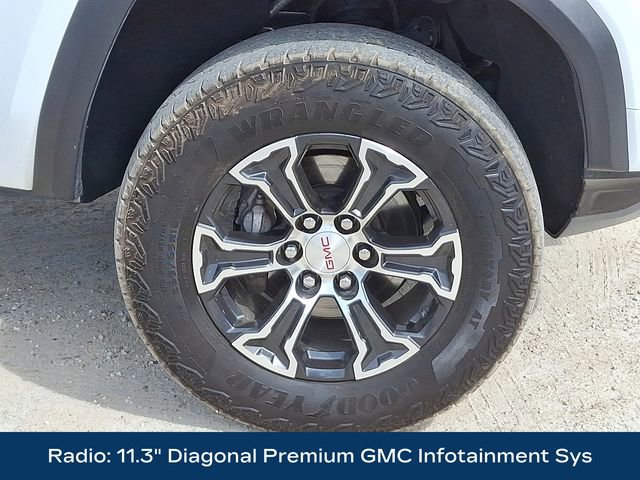 Used 2024 GMC Canyon AT4 image 11