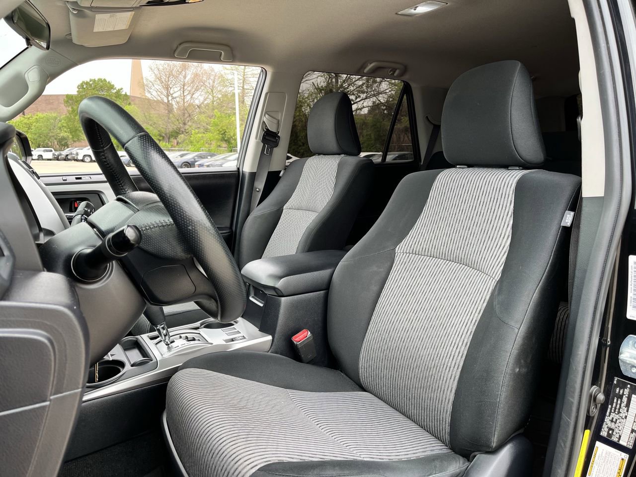 Used 2016 Toyota 4Runner SR5 image 21