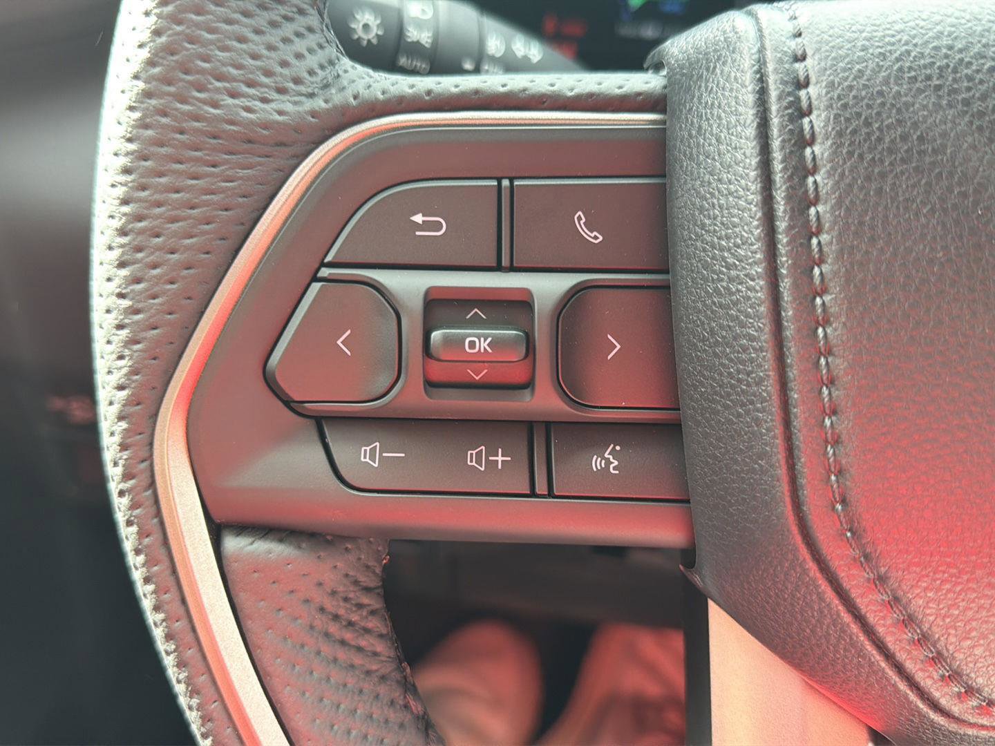 New 2026 Toyota Tundra Limited AWD/4WD image 16