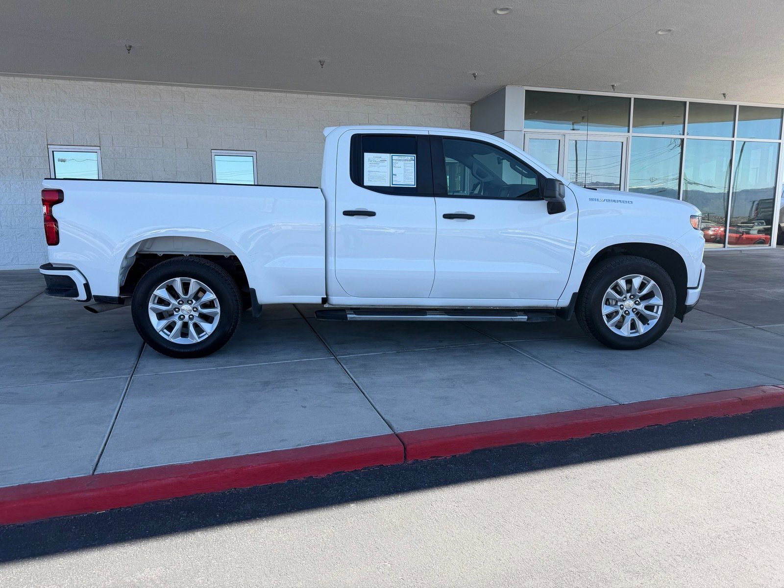 Used 2021 Chevrolet Silverado 1500 Custom w/ Safety Confidence Package image 2