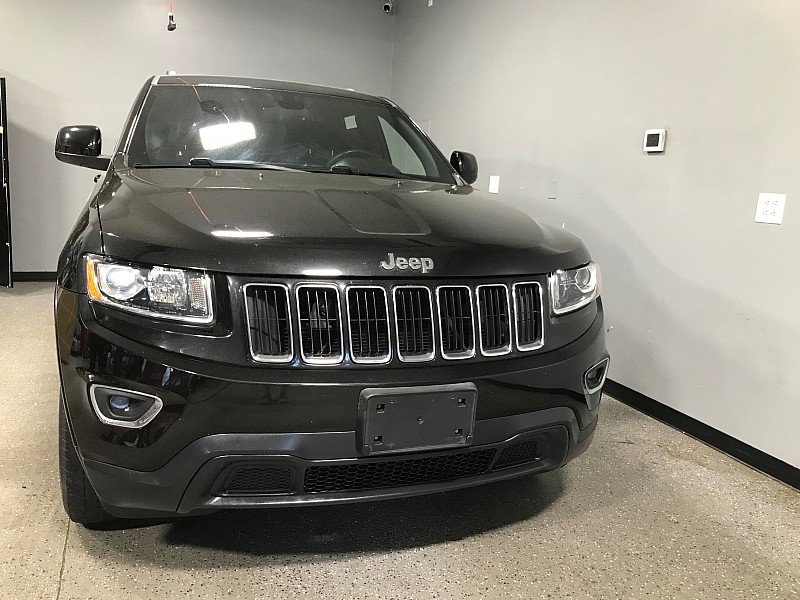 Used 2014 Jeep Grand Cherokee Laredo w/ 18" Wheel & 8.4" Radio Group AWD/4WD image 8