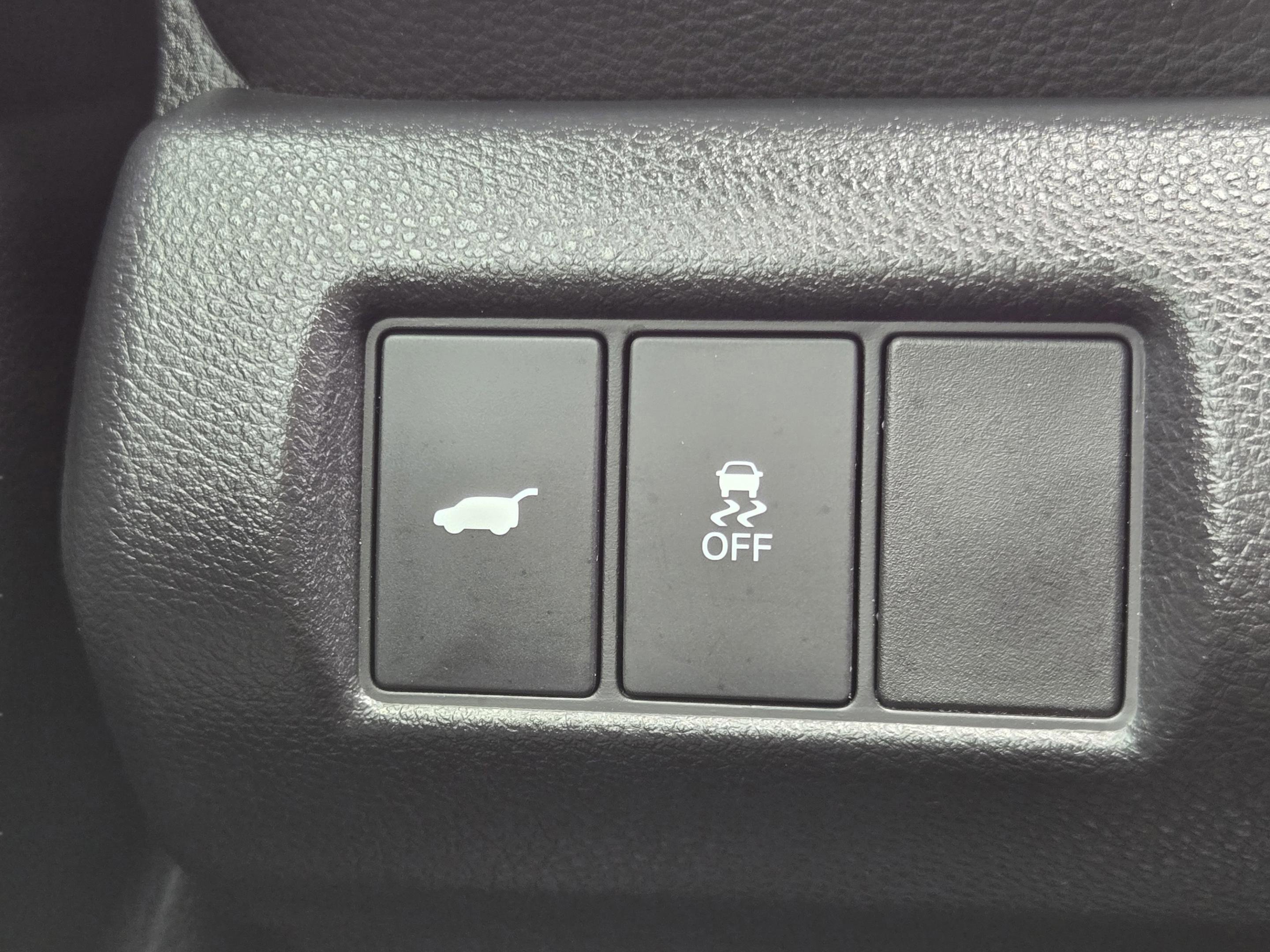 Certified 2025 Honda Pilot Touring image 18