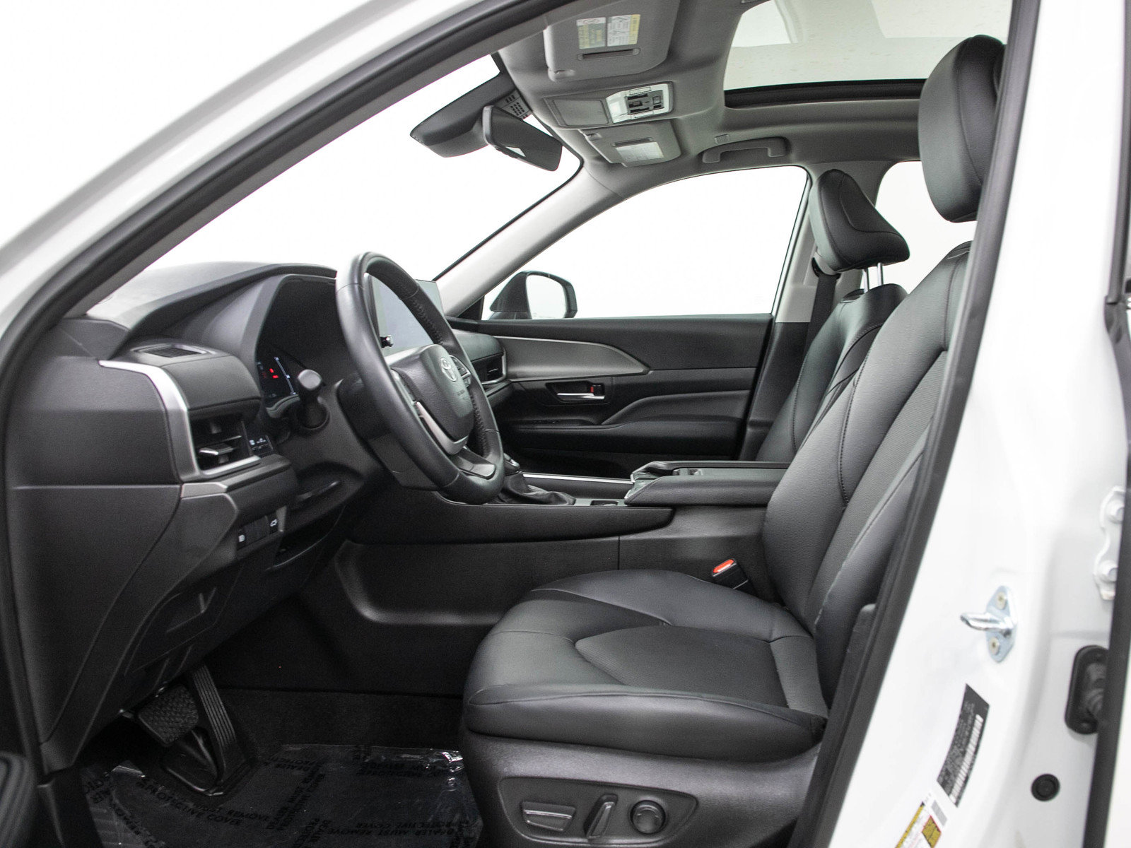 Used 2025 Toyota Grand Highlander AWD image 24