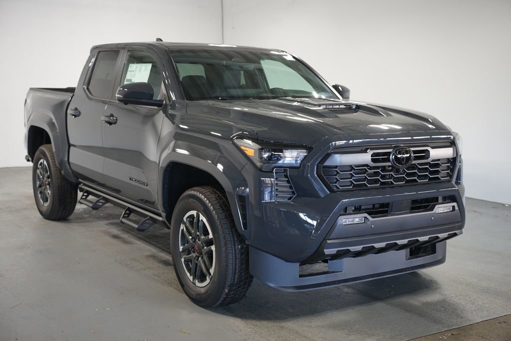 New 2026 Toyota Tacoma TRD Sport image 3