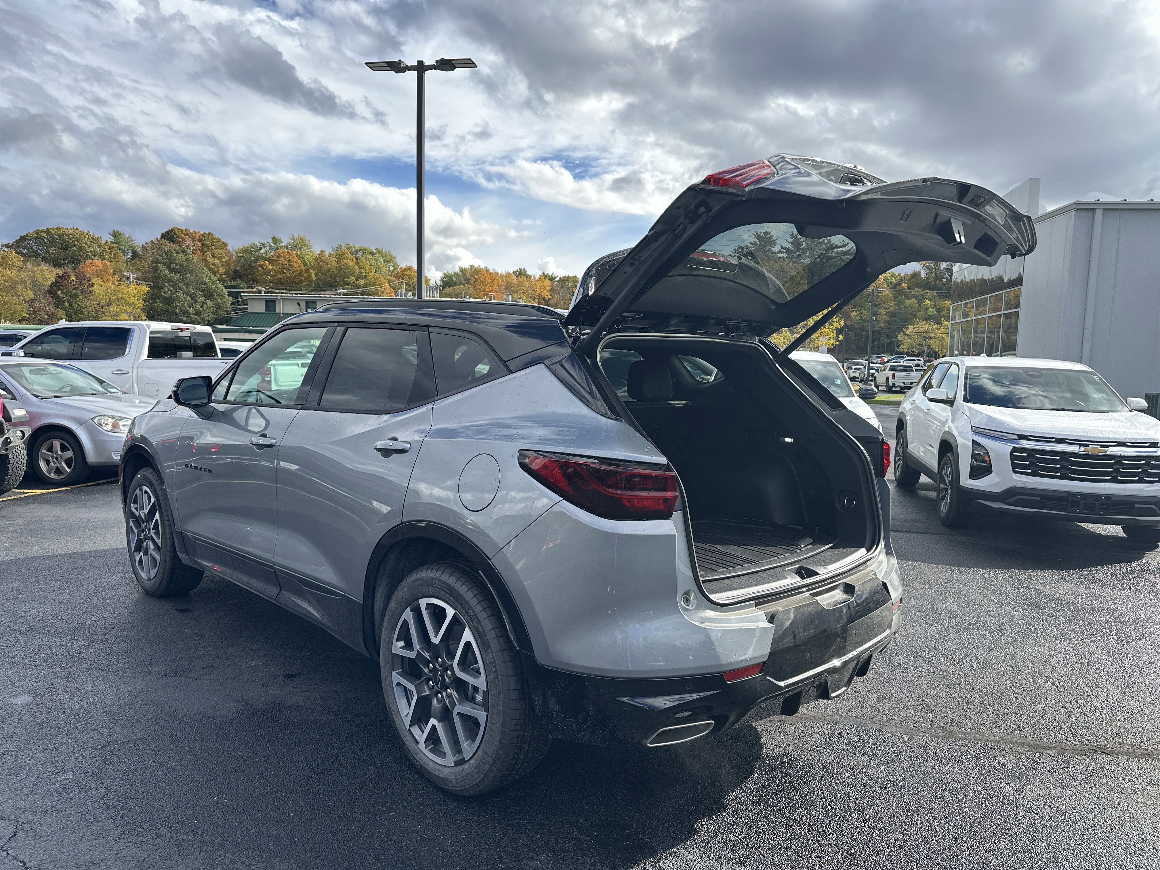 New 2025 Chevrolet Blazer RS w/ Driver Confidence II Package image 33