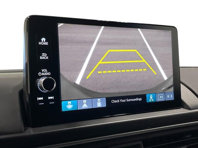 New 2025 Honda Pilot Touring image 21