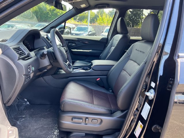 New 2026 Honda Ridgeline Black Edition image 16