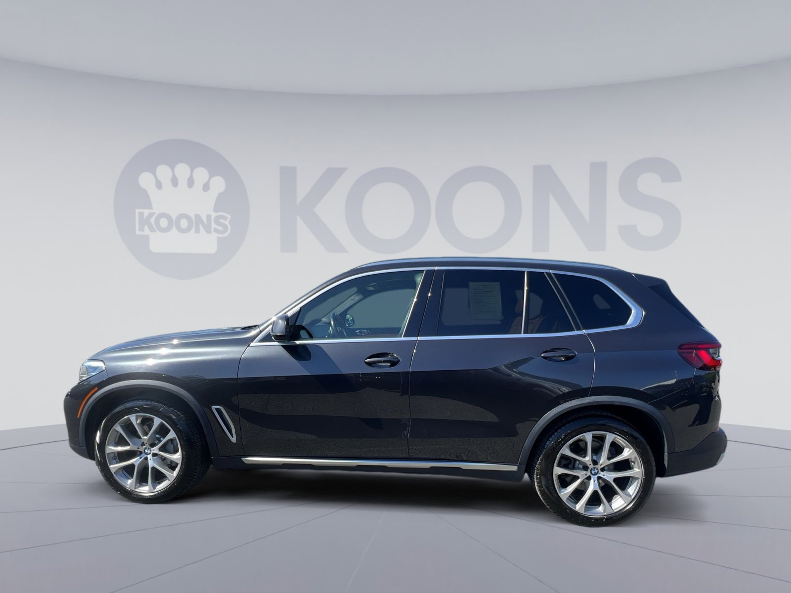 Used 2019 BMW X5 xDrive40i w/ Luxury Seating Package AWD/4WD image 13