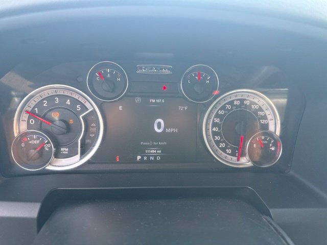 Used 2018 RAM 2500 SLT w/ Black Appearance Group AWD/4WD image 16