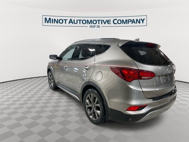 Used 2017 Hyundai Santa Fe Sport w/ 2.0T Ultimate Tech Package 05 AWD/4WD image 6