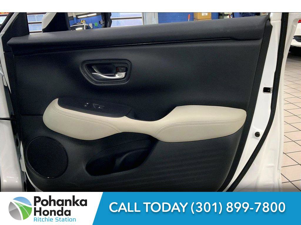 Used 2025 Honda HR-V LX image 26