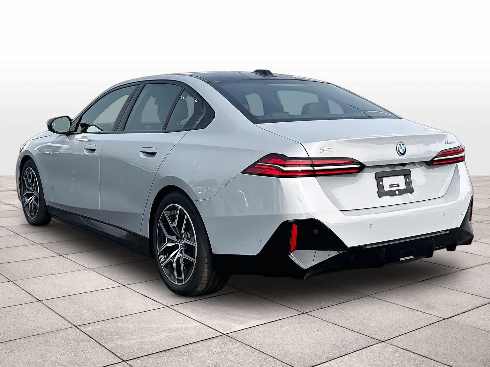 Used 2025 BMW i5 M60 w/ Executive Package AWD/4WD image 7