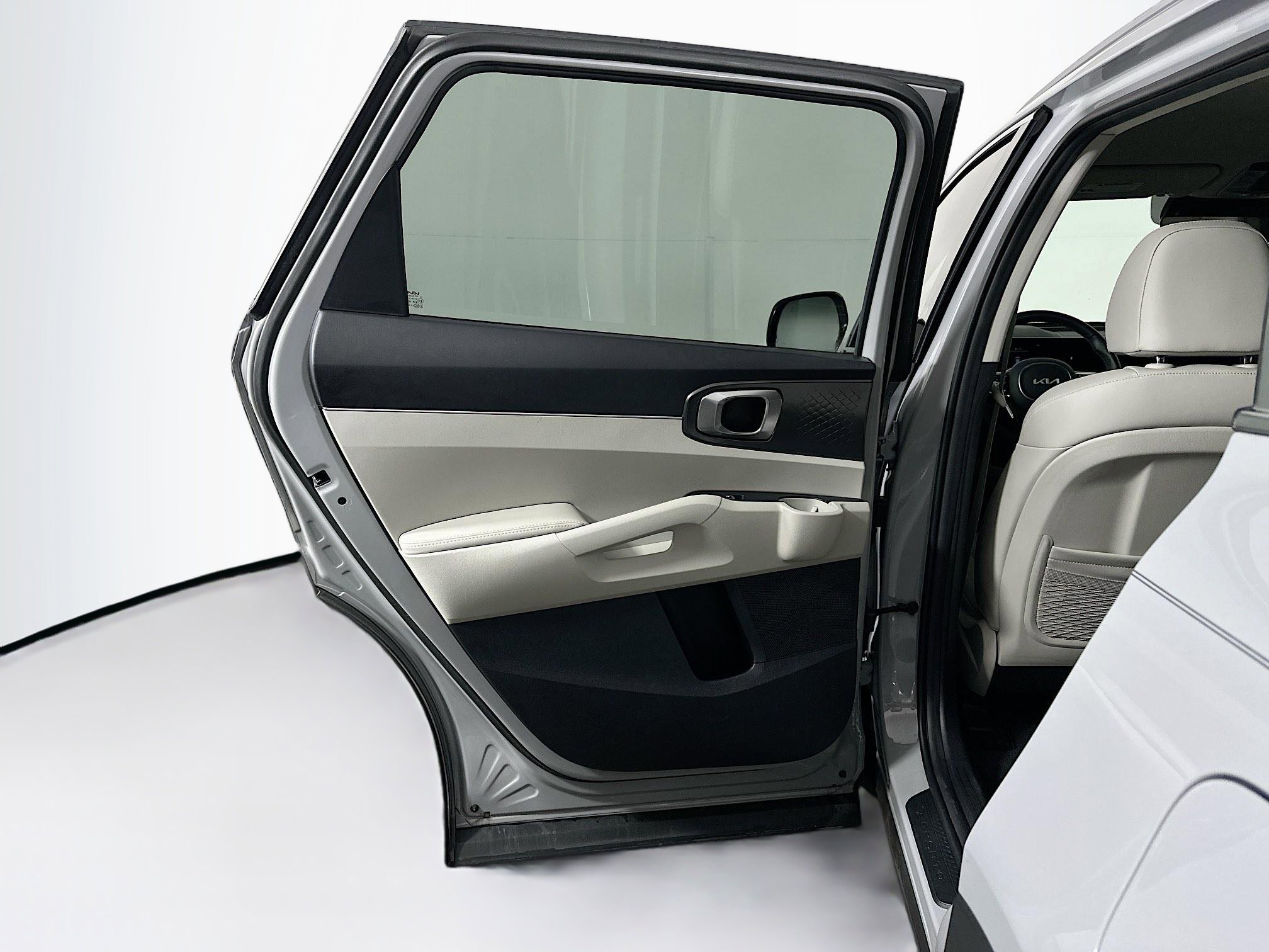 Used 2025 Kia Sorento EX image 26