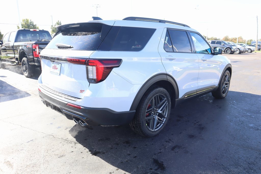 New 2026 Ford Explorer ST w/ Sun And Sound Package image 23