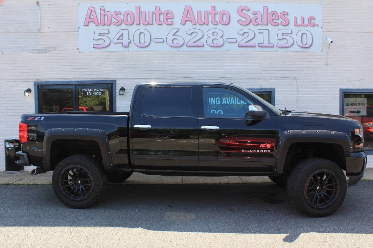Used 2018 Chevrolet Silverado 1500 LT w/ All Star Edition AWD/4WD image 1