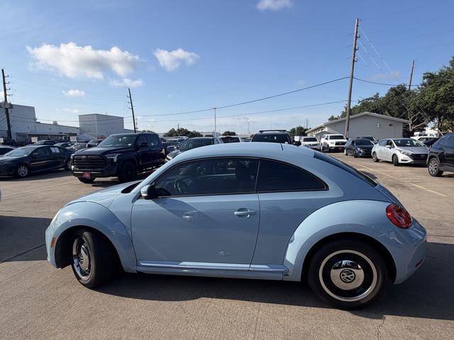 Used 2012 Volkswagen Beetle 2.5 FWD image 8