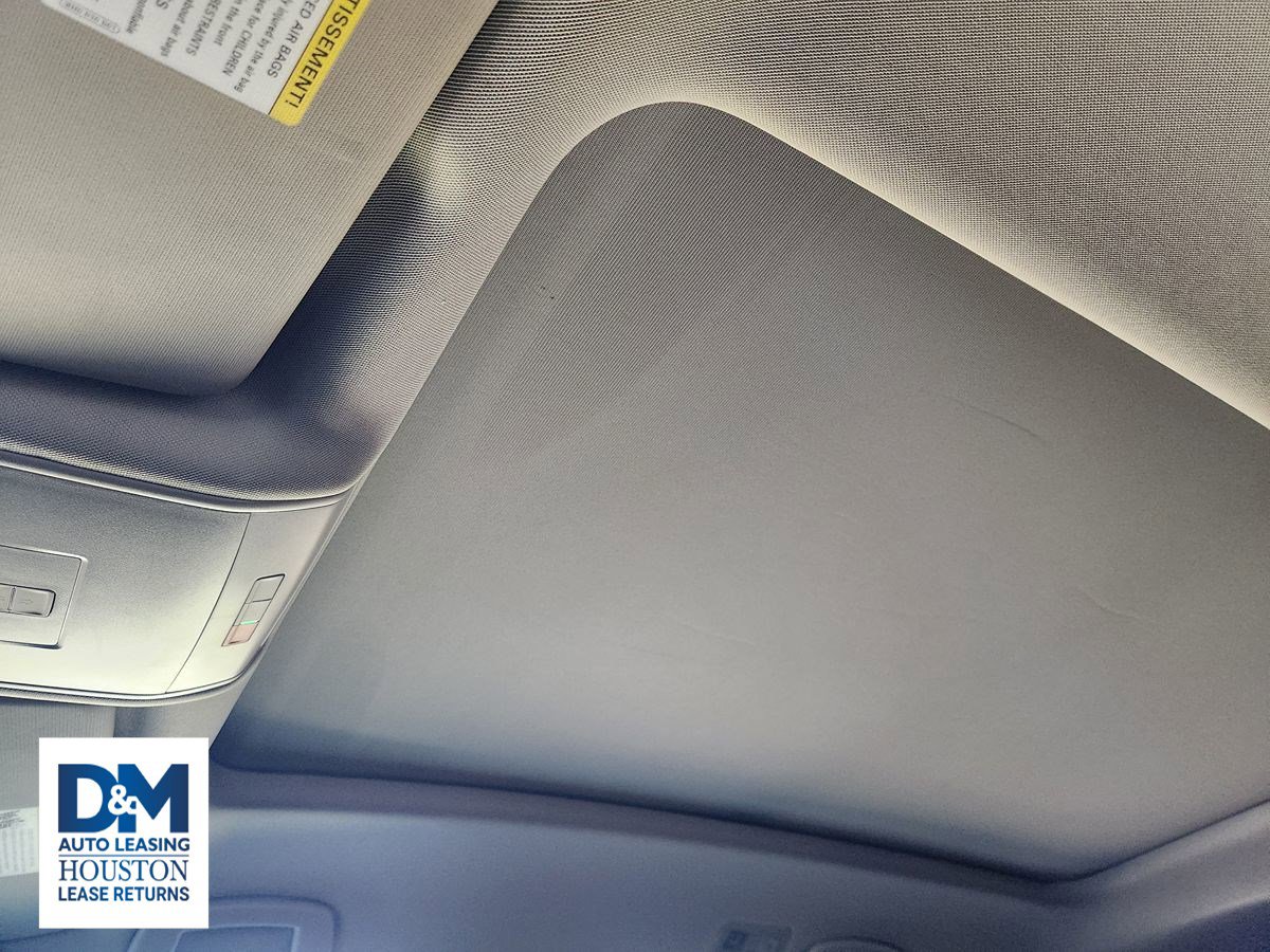 Used 2022 Volkswagen Atlas SEL image 32