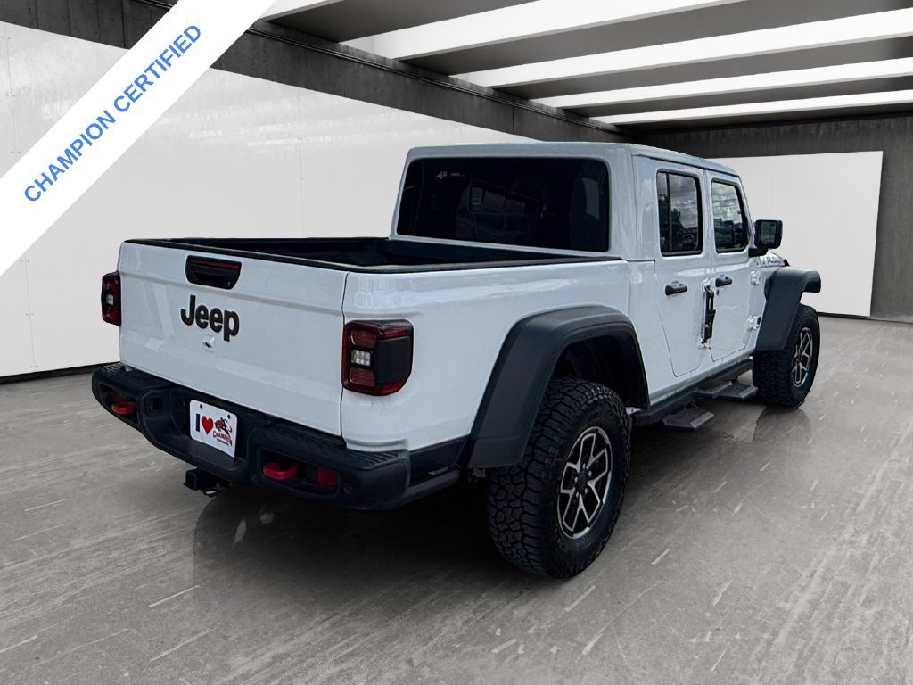 Used 2025 Jeep Gladiator Rubicon w/ Safety Group AWD/4WD image 5