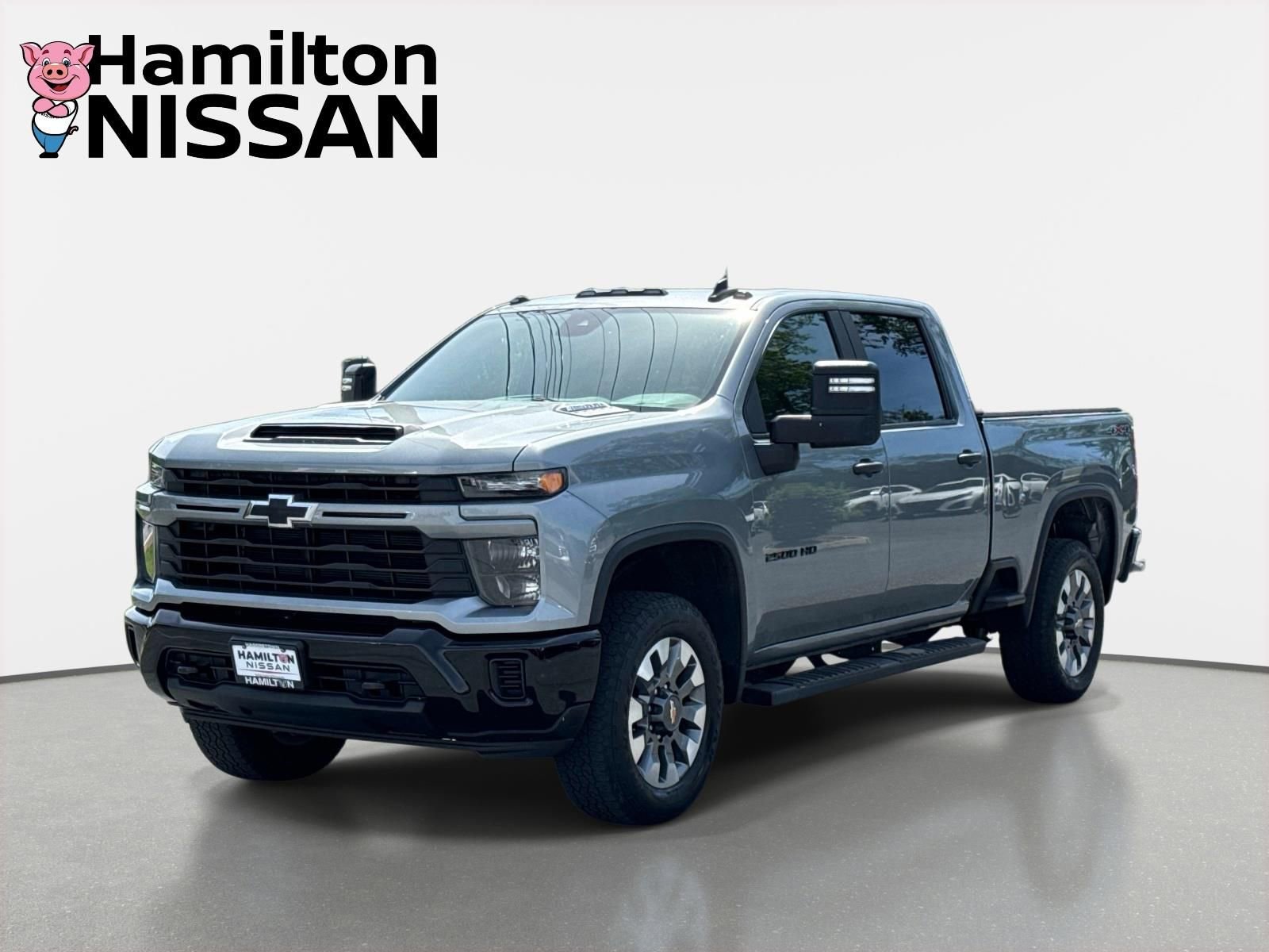 Used 2024 Chevrolet Silverado 2500 Custom w/ Custom Value Package AWD/4WD image 5