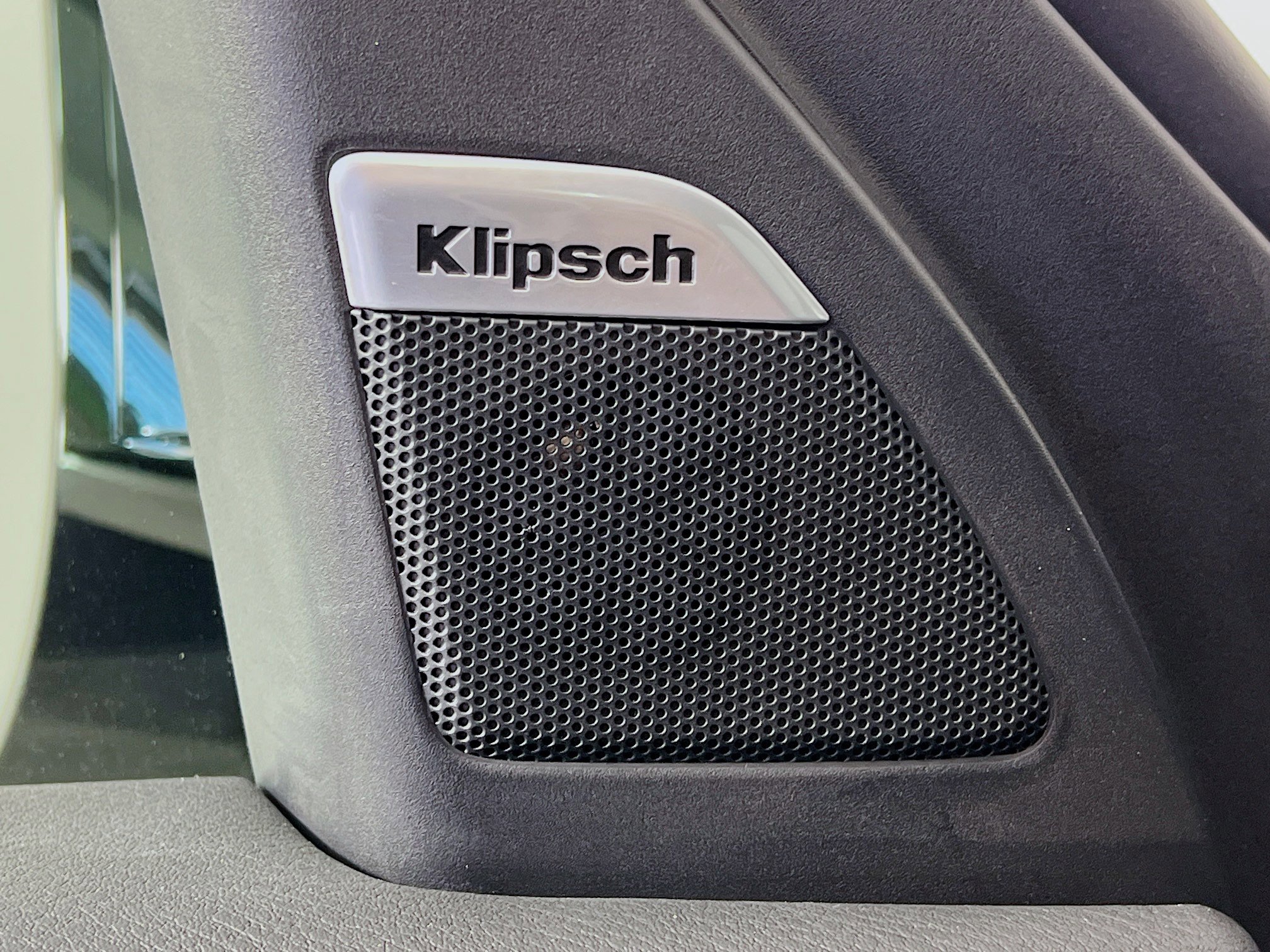 New 2026 Nissan Armada SL w/ Captain's Chari Seat Package image 22