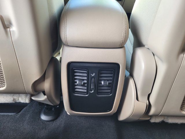 Used 2021 Dodge Durango SXT RWD image 17