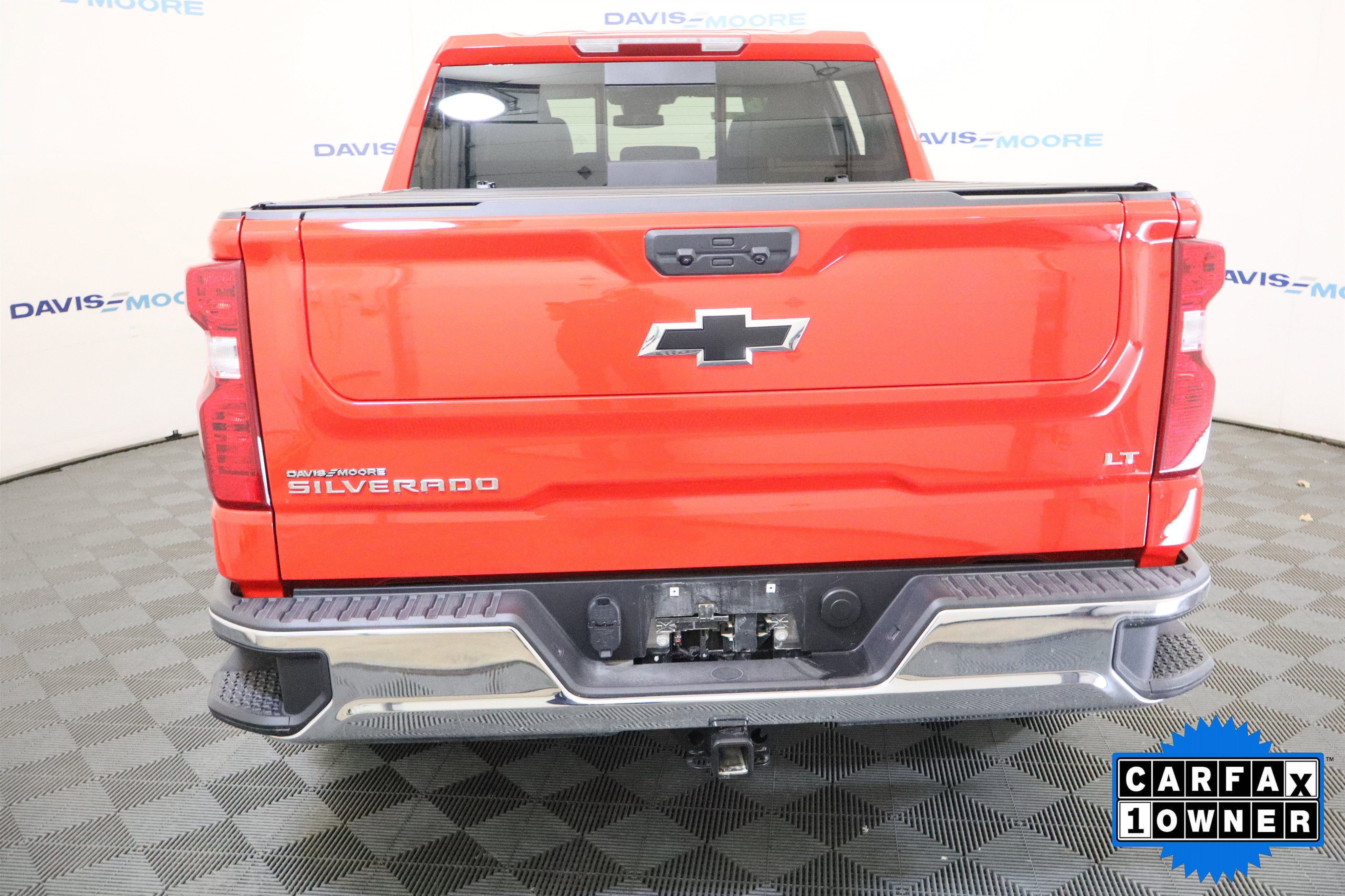 Used 2026 Chevrolet Silverado 1500 LT w/ Leather Package AWD/4WD image 8