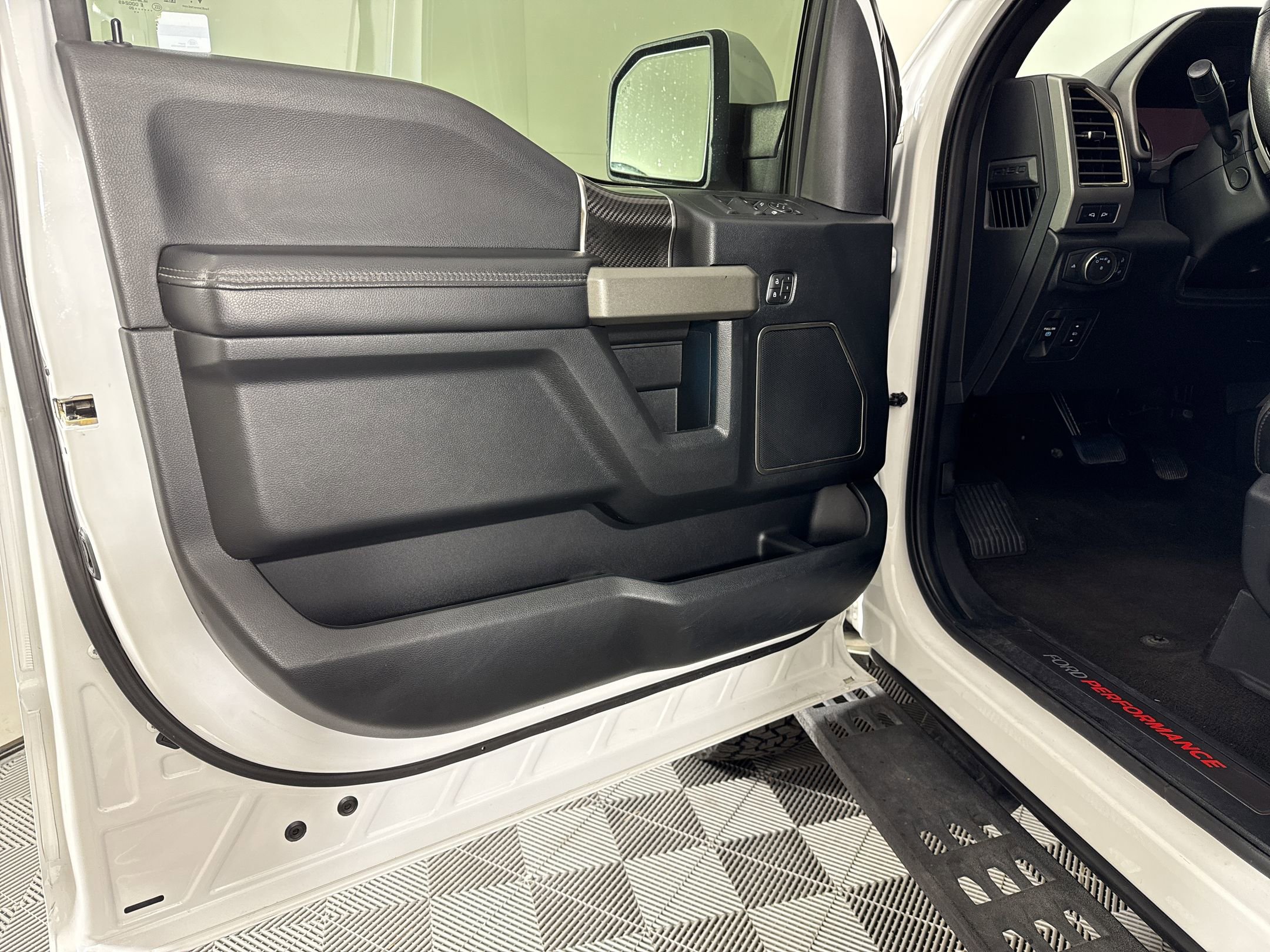 Used 2020 Ford F150 Raptor w/ Equipment Group 802A Luxury image 16