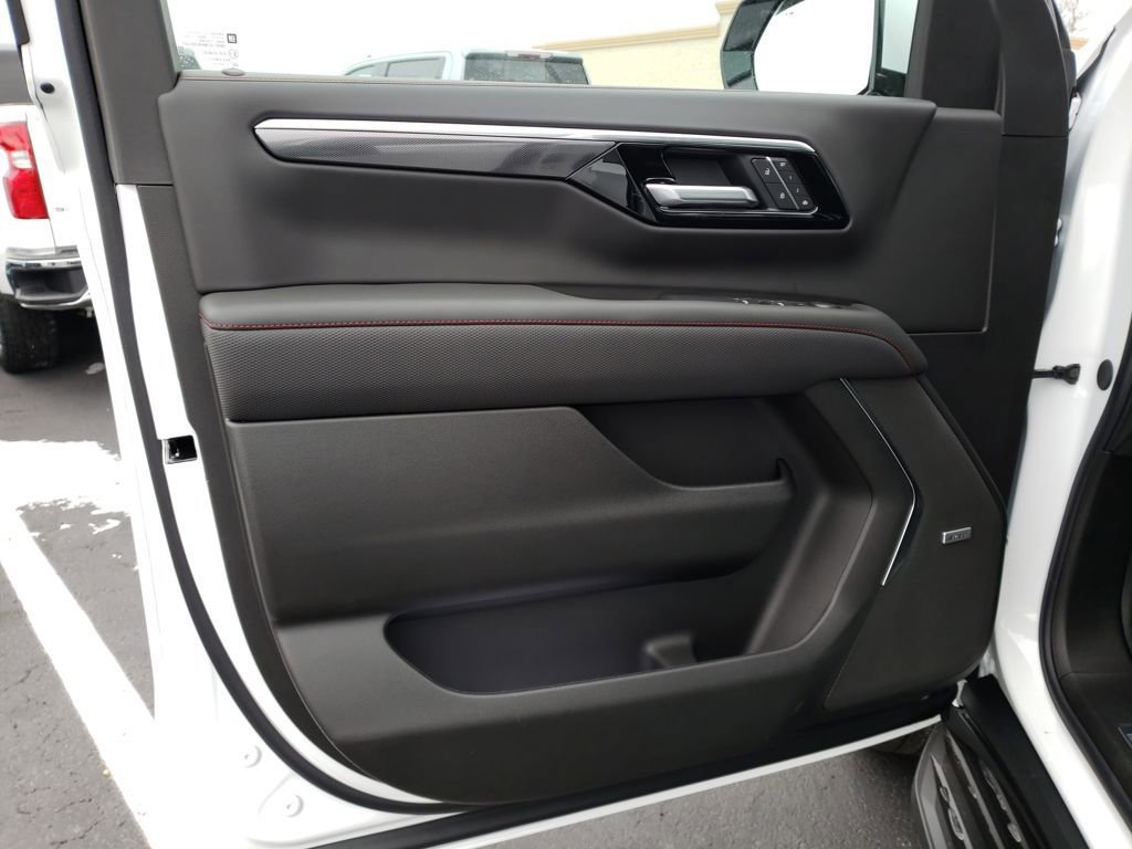 New 2026 Chevrolet Suburban RST w/ Comfort Package image 10